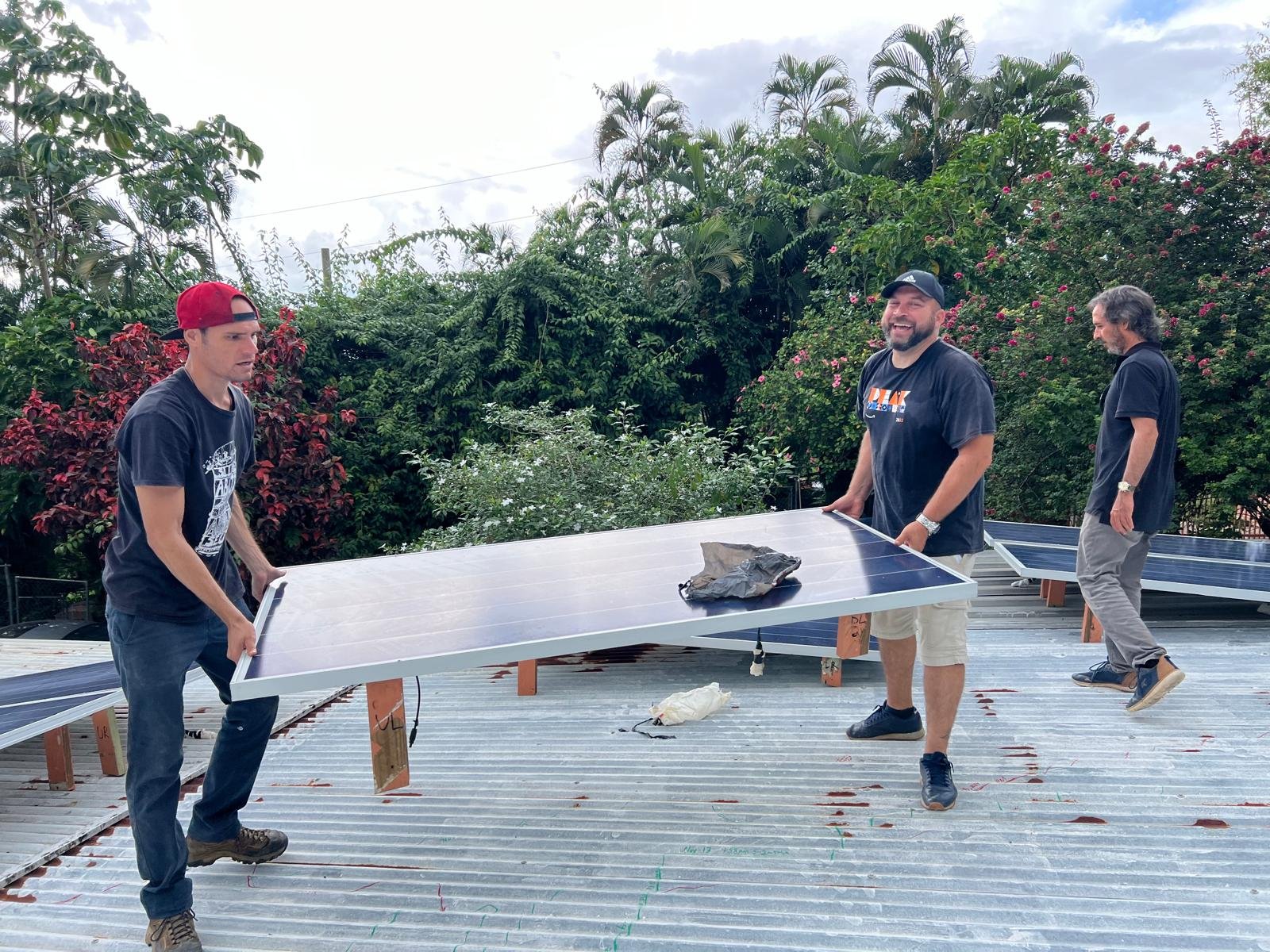 Instalación solar comunitaria en Puerto Rico